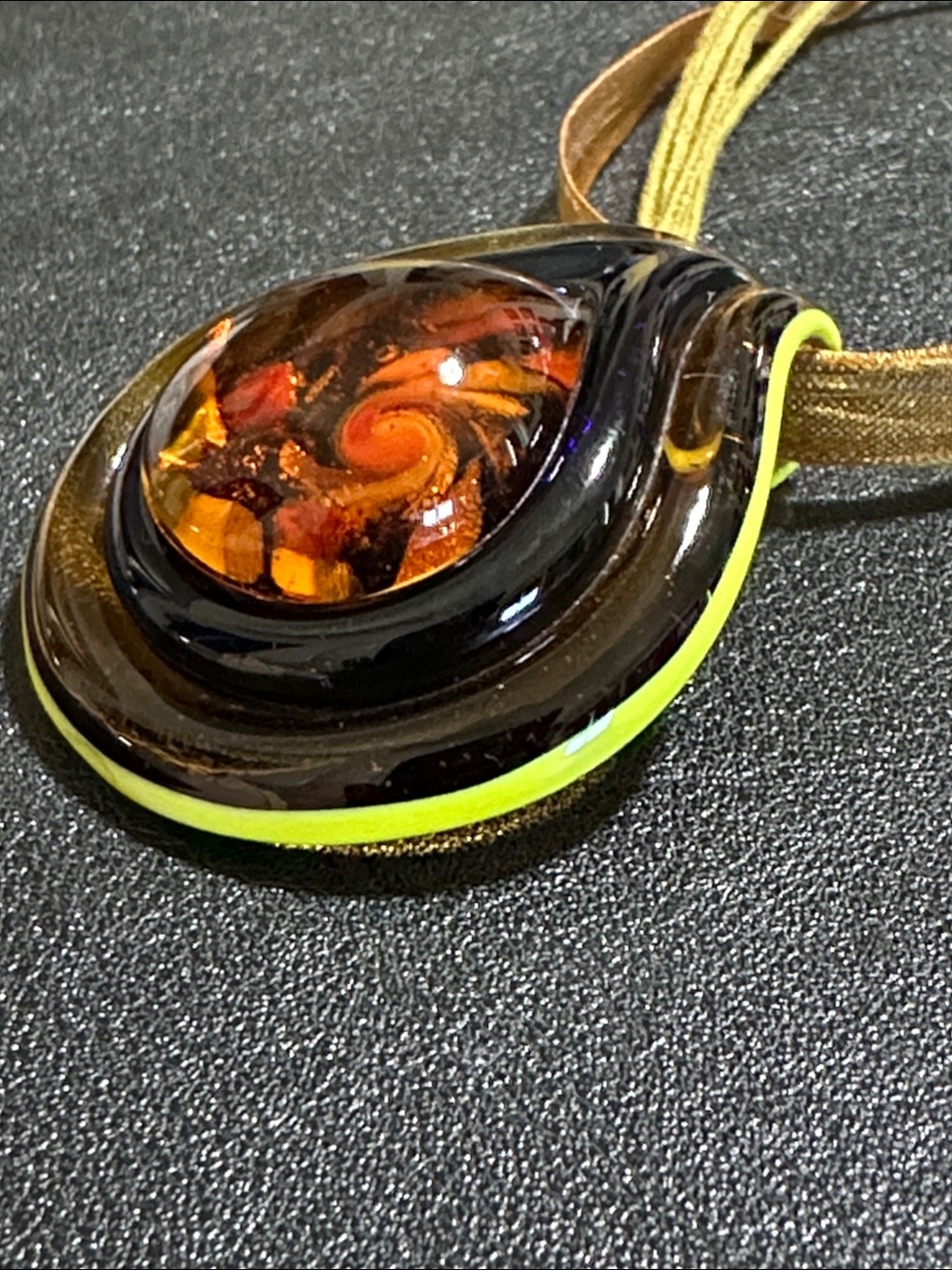 Vintage Art Deco Glass Teardrop Pendant Multi-Strand Corded Necklace - Picture 5 of 14